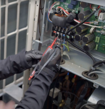 Airco/warmtepompmonteur